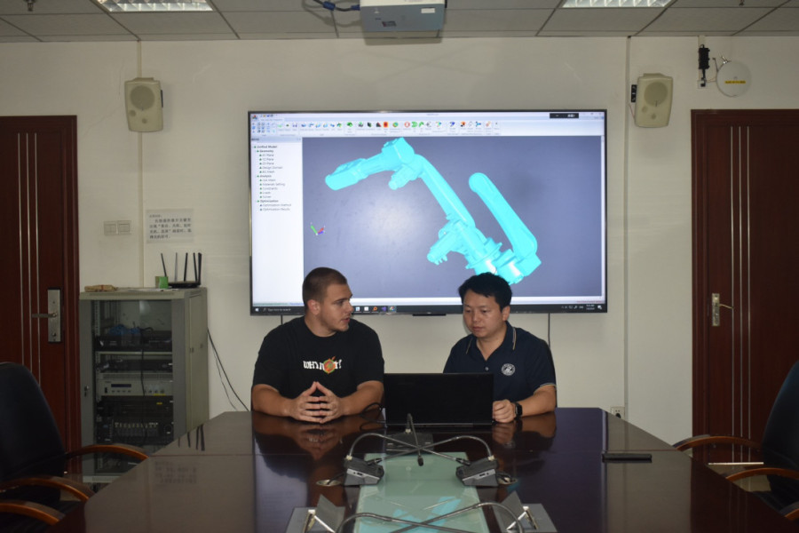 Marko je otišao u Kinu da uči o veštačkoj inteligenciji, ali vratiće se u Srbiju: Kinezi nas vole, ali jedno nije jasno (FOTO/VIDEO)