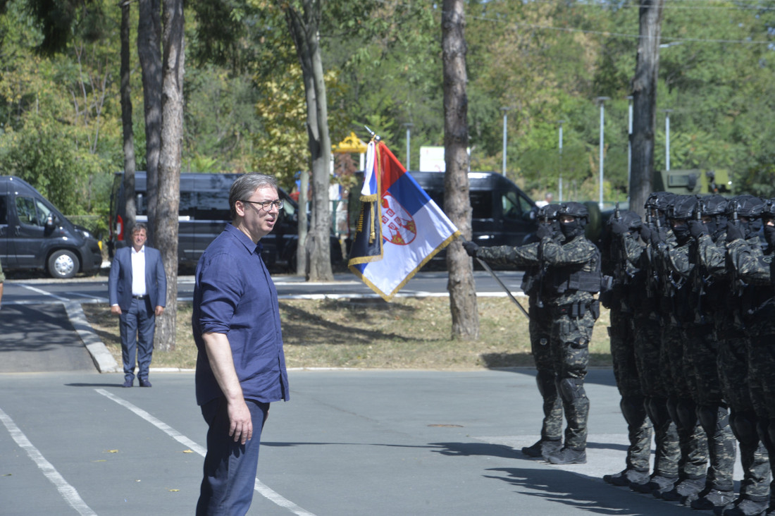 Vučić položio kamen temeljac za izgradnju objekta za smeštaj i obuku "Kobri": Cenim vaš rad, hrabri ste i odani otadžbini! (FOTO/VIDEO)