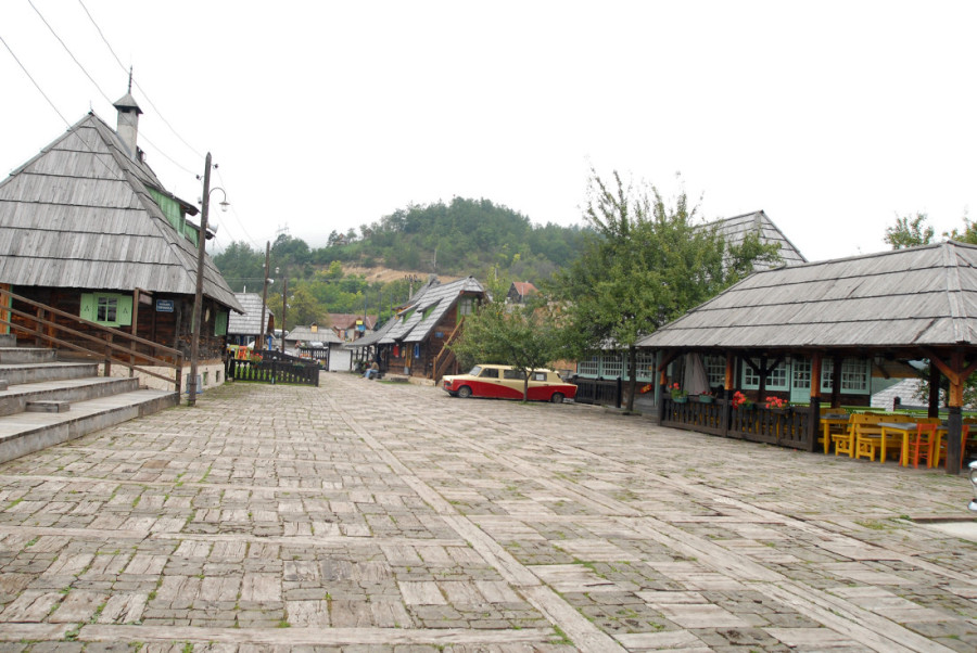 Trijumf života nad smrću: Na Mećavniku otvoren festival Kustendorf klasik