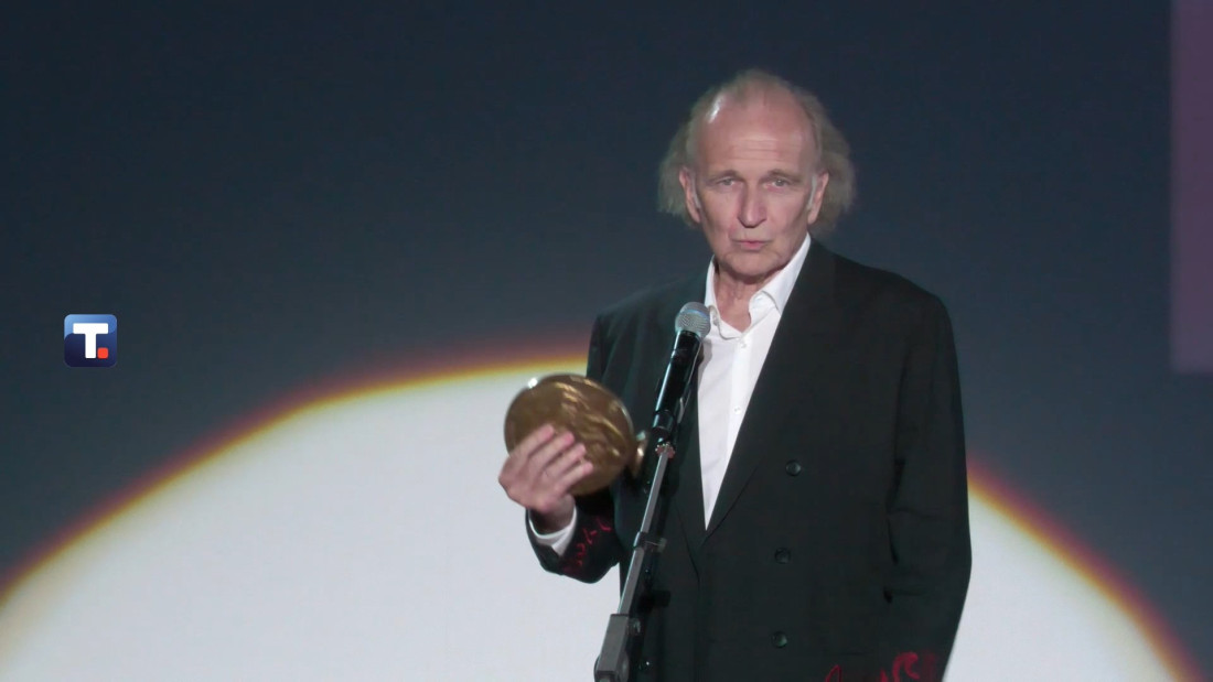 Uzbudljivo i emotivno u Nišu! Glumci motorima stigli na Tvrđavu: Počeli Filmski susreti (FOTO/VIDEO)