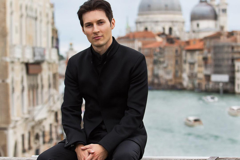 Medvedev nakon hapšenja osnivača Telegrama: "Makrone, odmah beži iz Francuske!"