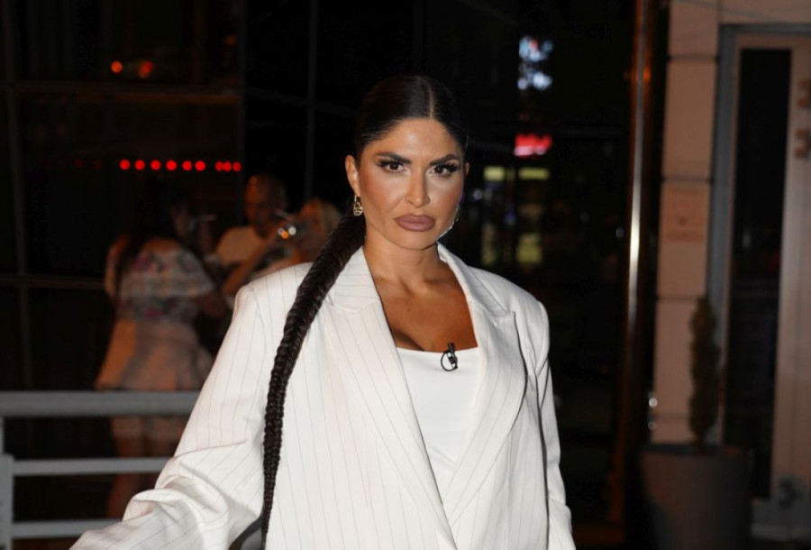 Jelena Ilić na sajtu za odrasle: "Posao je za poželeti, volim i uživam!"