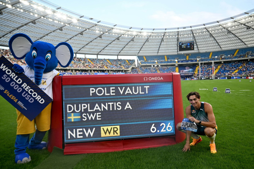 Duplantis pomera granice atletike! Olimpijski šampion oborio svetski rekord postavljen u Parizu! (VIDEO)