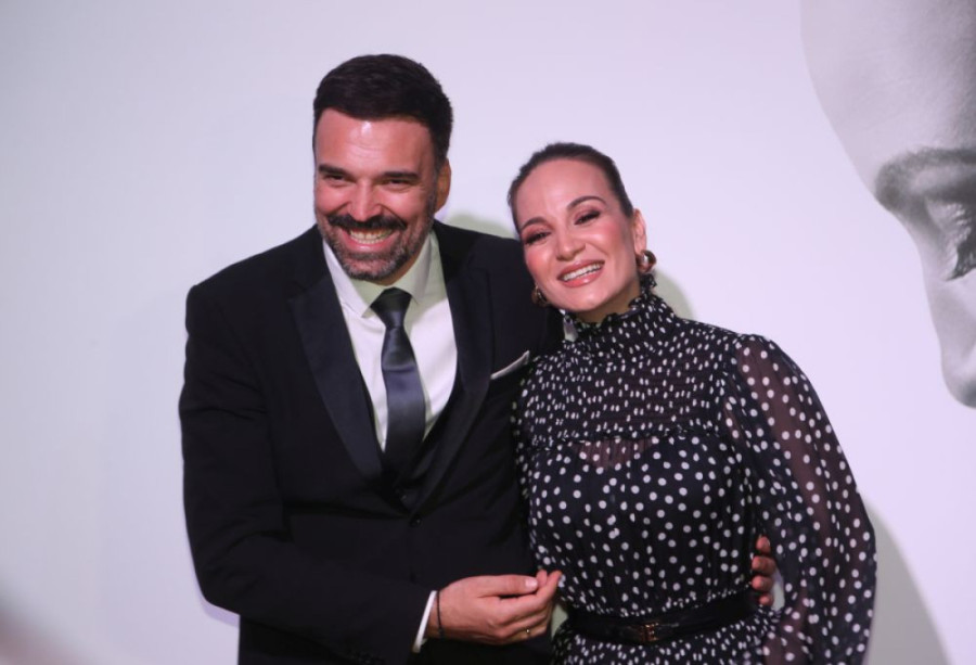 Kupili kuću u Grčkoj! Bračni par sad uživa na prelepoj lokaciji pored Svete Gore: Ovo su svi detalji