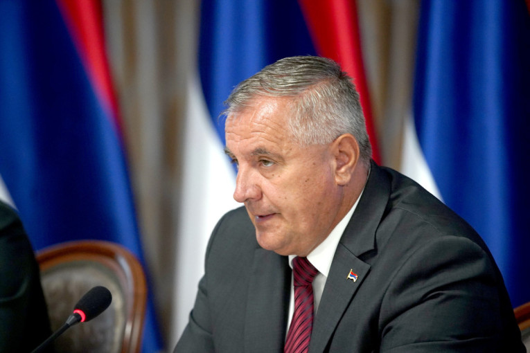 Sijarto: Ukrajina prekinula dotok ruske nafte u Mađarsku!