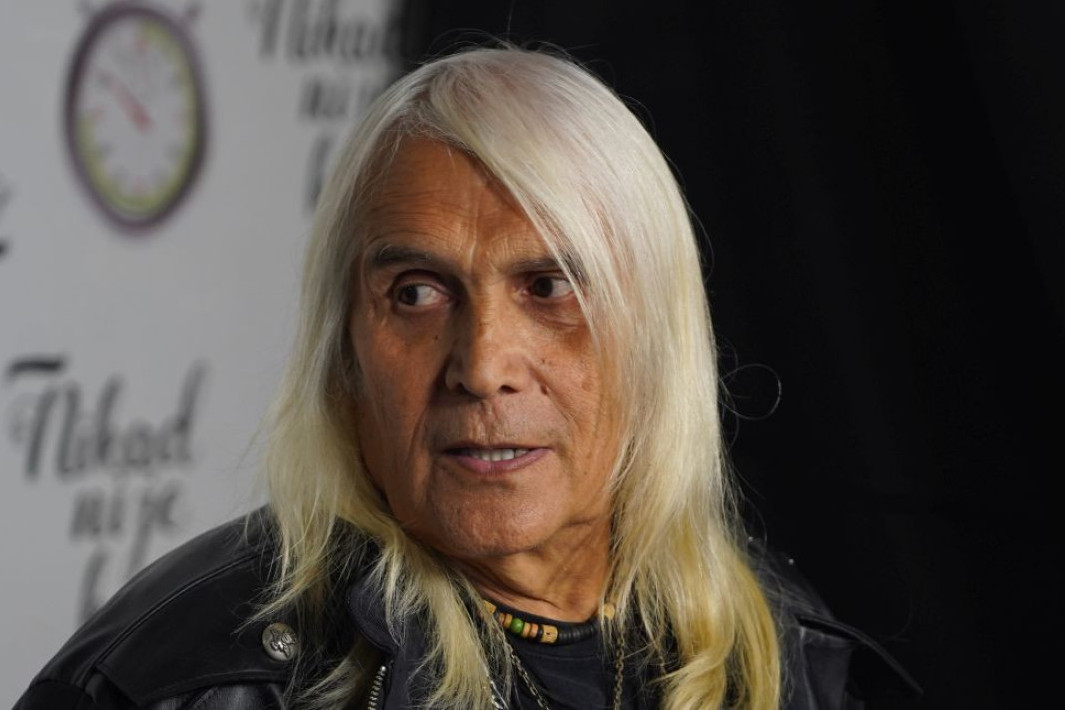 "Dubravki je jako teško, svakog dana je u bolnici!" Nove informacije o zdravstvenom stanju Bore Čorbe: Nikoga ne puštaju!