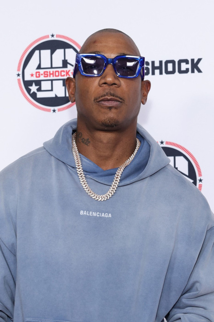 50 Cent u jeku drame sa Dža Rulom kupio 300 karata za reperov koncert? Ovo je razlog zašto je na to „pukao" 3.000 dolara!