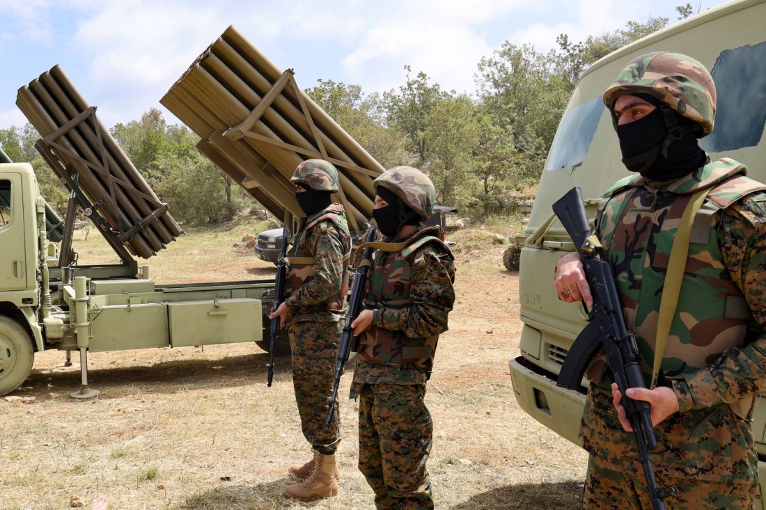 Izraelska vojska gađala južna predgrađa Bejruta; Hezbolah lansirao 50 raketa na Safed i okolinu