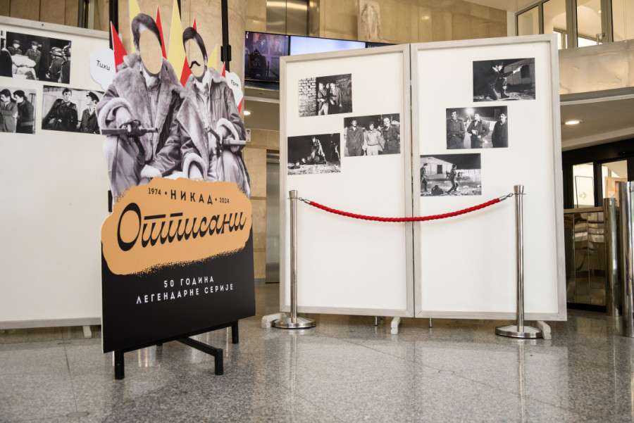 Sećanje na Prleta i Tihog: Izložba originalnih kostima i rekvizita iz kultne serije "Otpisani" (FOTO)