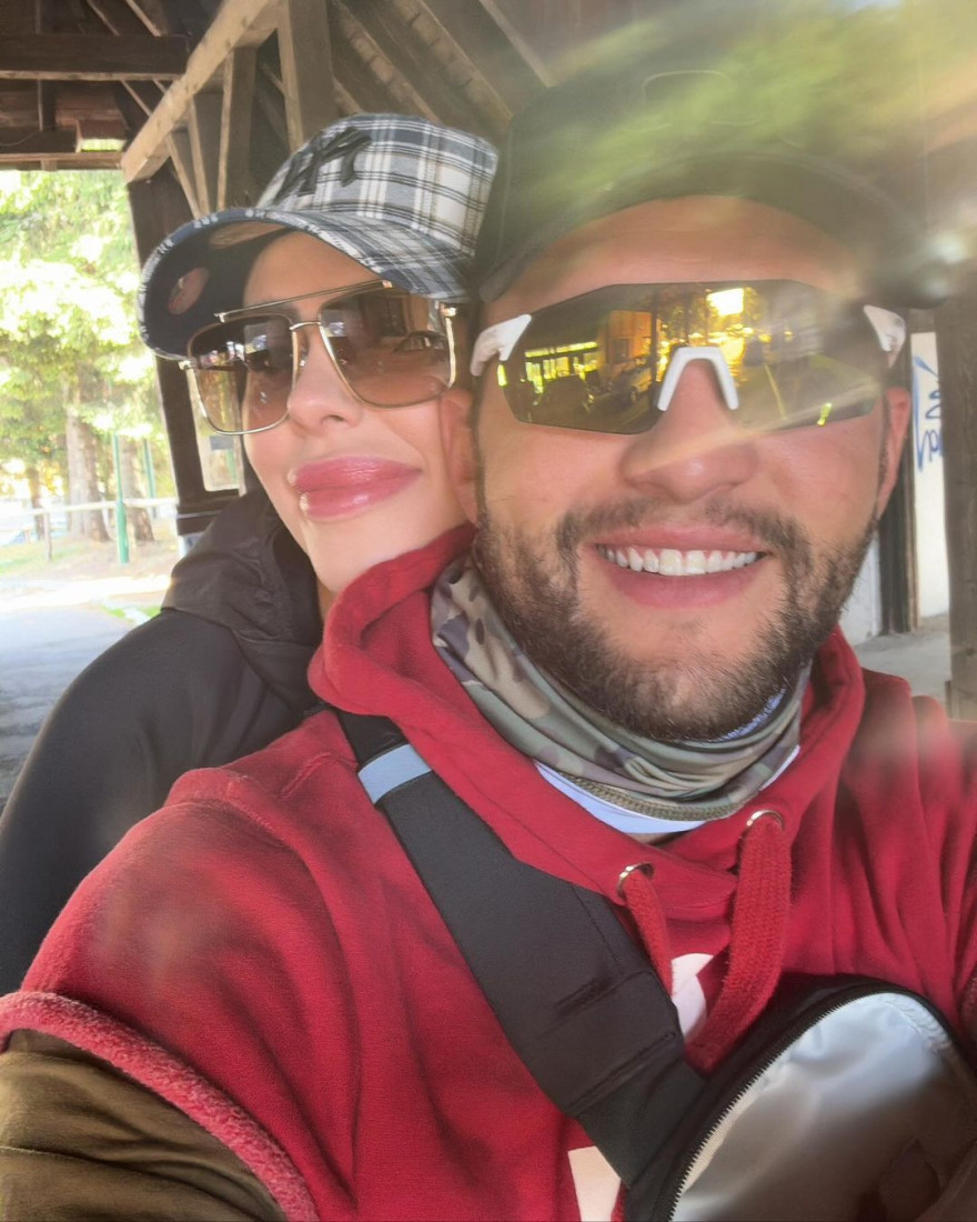 "Prepao se!" Mali Željko pomno pratio Veljkov boks-meč: Bogdana ga ne pušta, a evo i kako je reagovao! (FOTO)