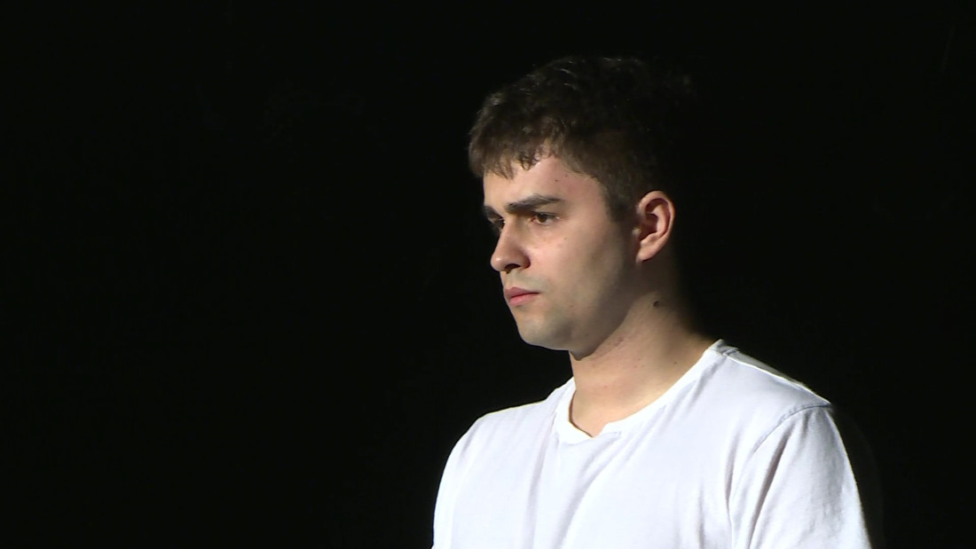 "Kavez za ptice" o vršnjačkom nasilju: Premijerno na Letnjoj sceni BDP (FOTO/VIDEO)