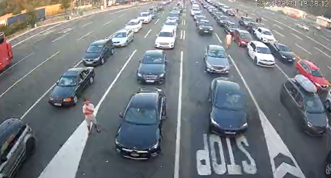 Višesatna zadržavanja na graničnim prelazima! Na ova 2 se čeka tri sata