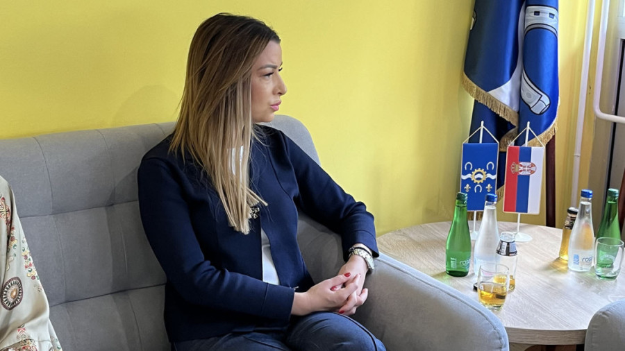 Mesarović u radnoj poseti Priboju: Predsednik Vučić i Vlada okrenuti su isključivo ka građanima, zato stalno razgovaramo sa njima!