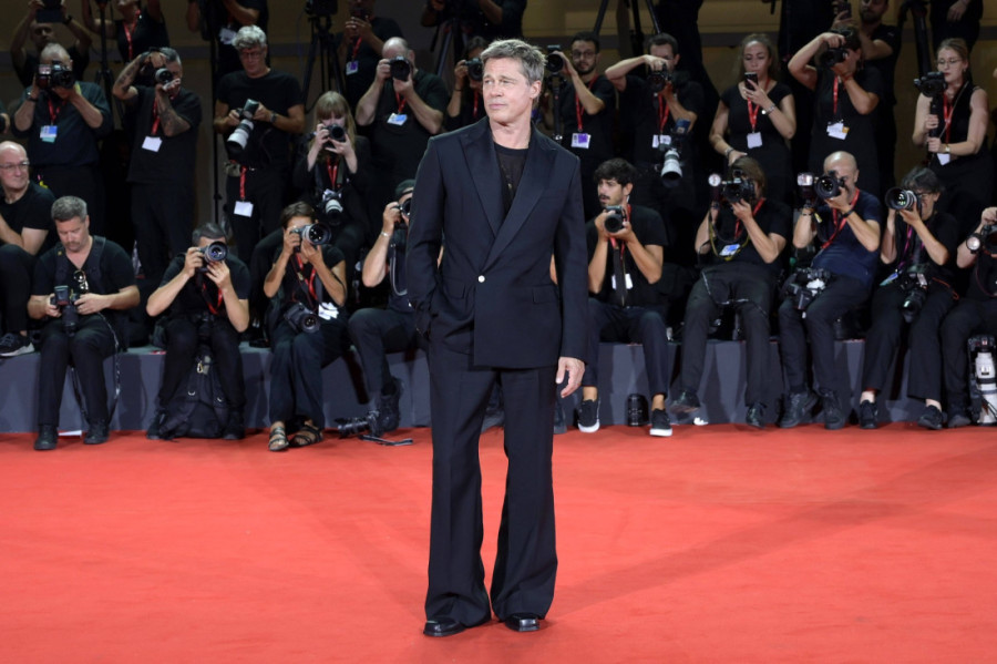 Bred Pit slao poruke našoj glumici! Udvarao joj se, ona iznela sve detalje: Tad je imao ženu