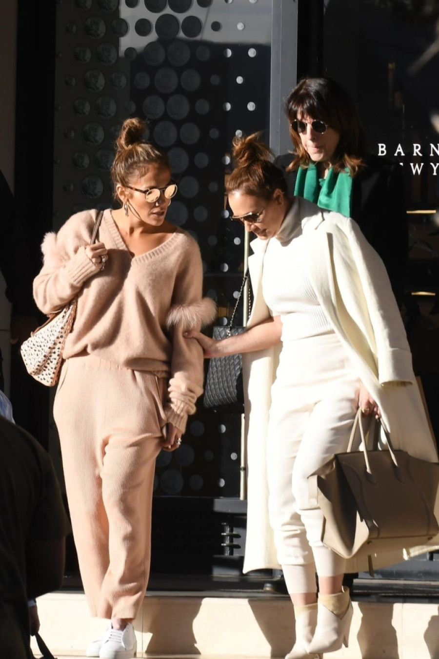 Razvodi se najbolja drugarica Dženifer Lopez! Poznata glumica posle 28 godina presekla: Igrali smo uloge koje nam nisu odgovarale