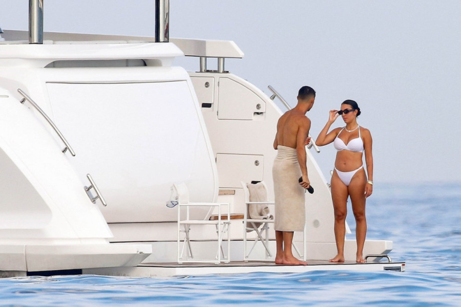 Kristijano Ronaldo se venčao u tajnosti sa Georginom? Na njegovoj ruci zasijao je skupoceni prsten