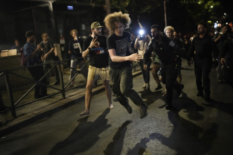 Haos u Izraelu: Uhapšeno najmanje 10 učesnika antivladinih protesta kod Netanjahuove kuće