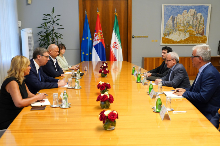 Vučić se sastao sa ambasadorom Irana: Razgovor o svim pitanjima od značaja i interesa za odnose dve zemlje (FOTO)