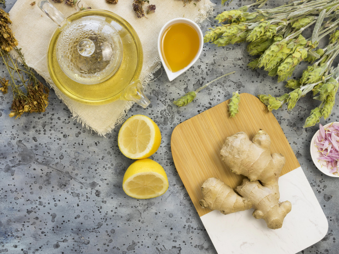 Zbog klima-uređaja vas boli grlo? Otkrijte čaroliju zlatnog mleka, prirodnog leka za grlobolju i jačanje imuniteta