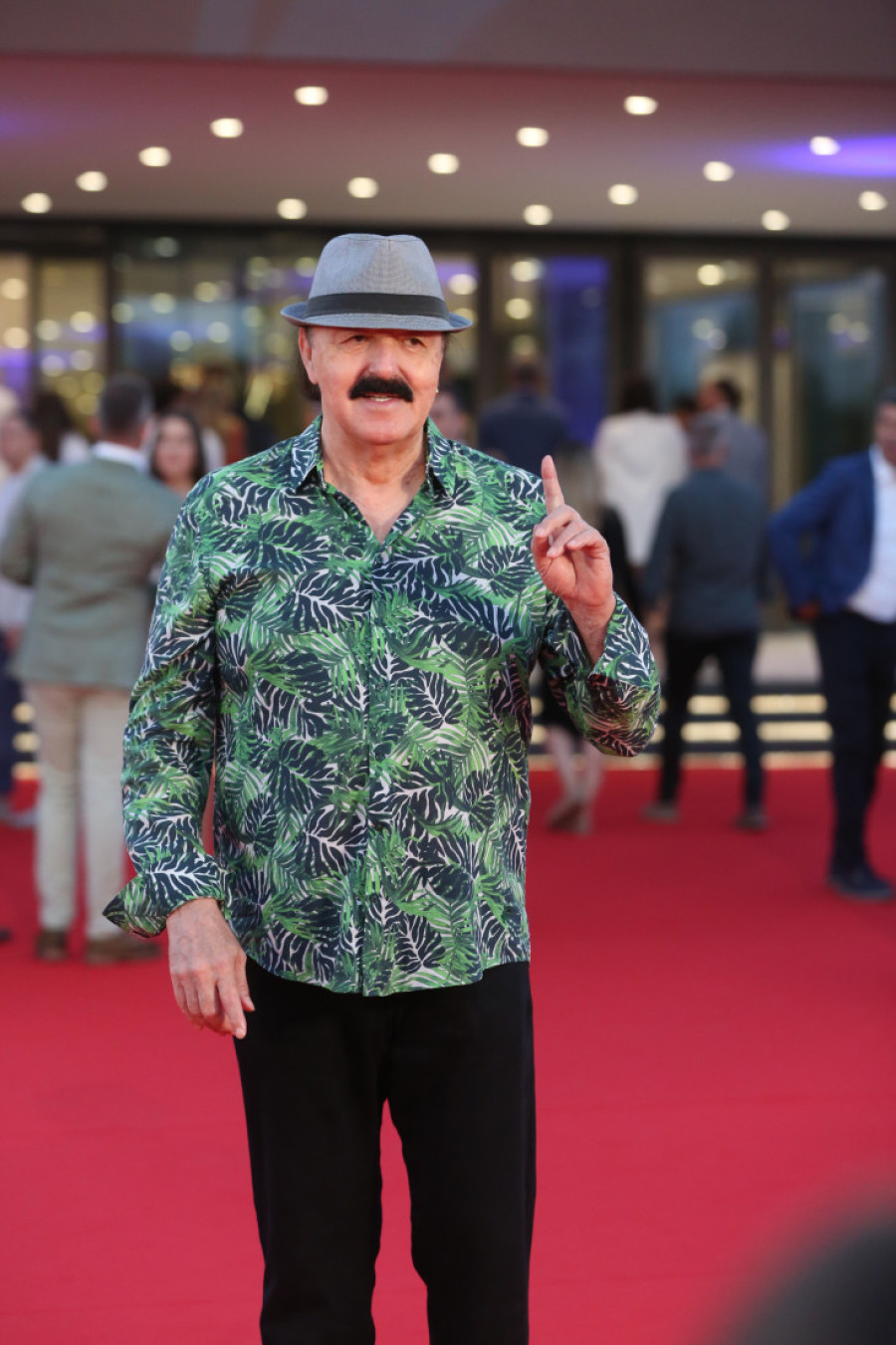 Haris Džinović kupio kafanu, tek da čujete što! Hit detalj iz života pevača