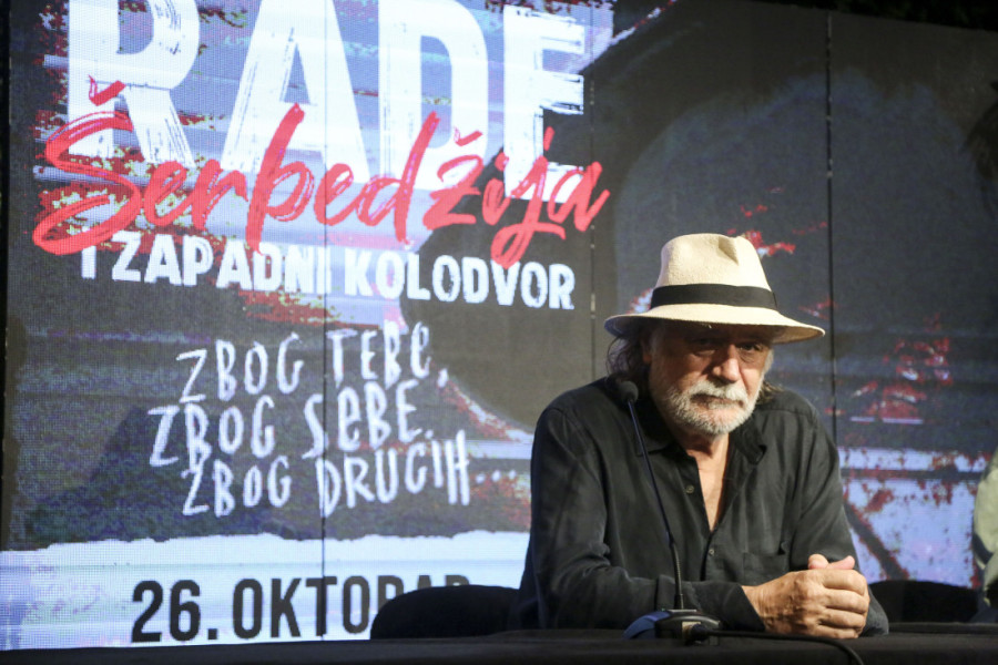 "Vidiš kako Zdravko Čolić uvek bude znojav nakon koncerta": Rade Šerbedžija otkrio nepoznate detalje o svojim nastupima (FOTO)