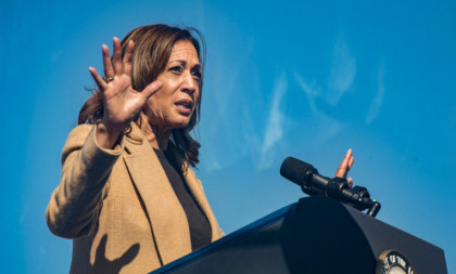 Kamala Haris se vraća? Priznala da razmatra kandidaturu za predsednicu 2028. godine