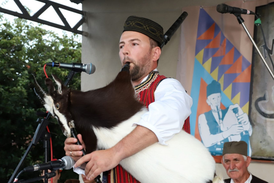 Mislimo da su škotske, ali se vekovima sviraju i u Srbiji: Priča o balkanskim gajdama! (FOTO/VIDEO)