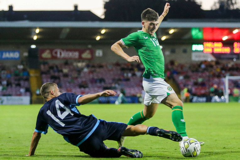 Dok su svi pratili Srbiju, najgori tim na svetu je upisao istorijsku pobedu!