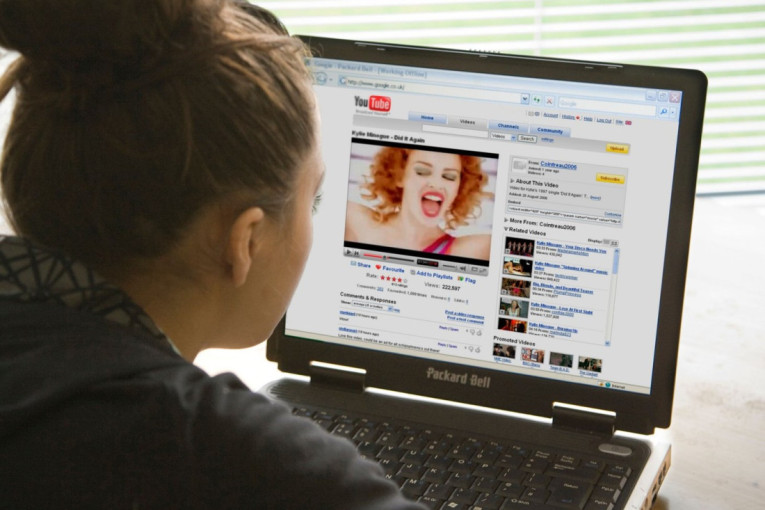 Pogled u budućnost: YouTube lansira AI koji čita misli kreatora i pravi kratke video-klipove