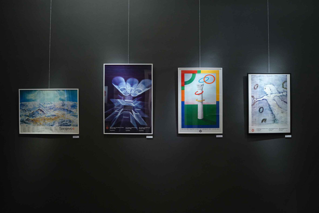 Četrdeset godina posle: Otvorena izložba originalnih plakata nastalih za Olimpijske igre u Sarajevu (FOTO)