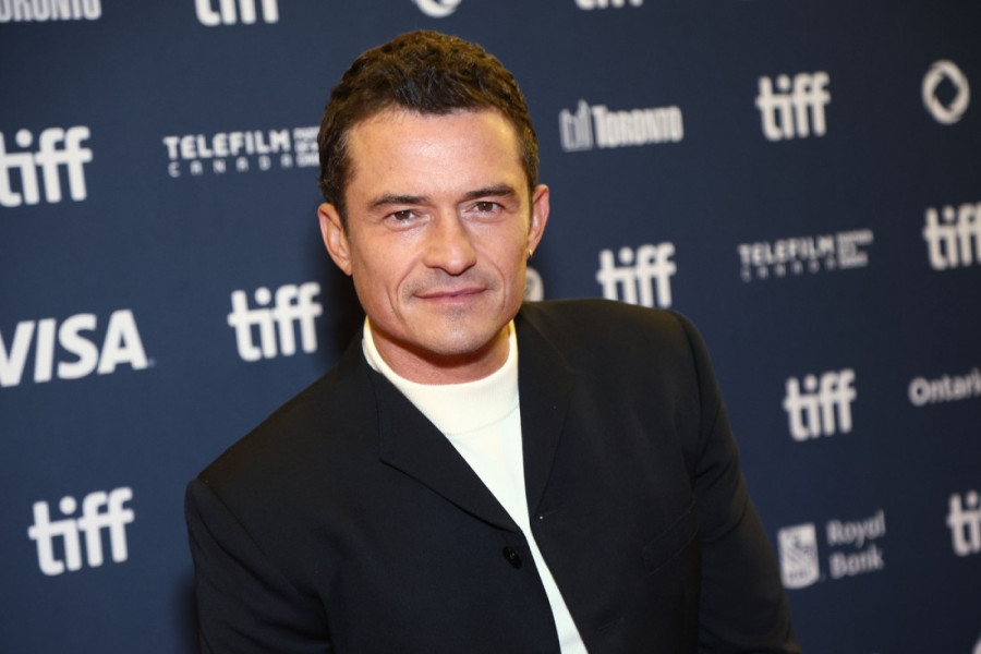 Orlando Bloom (49) u vezi sa dve decenije mlađom devojkom! Isplivali detalji romanse!