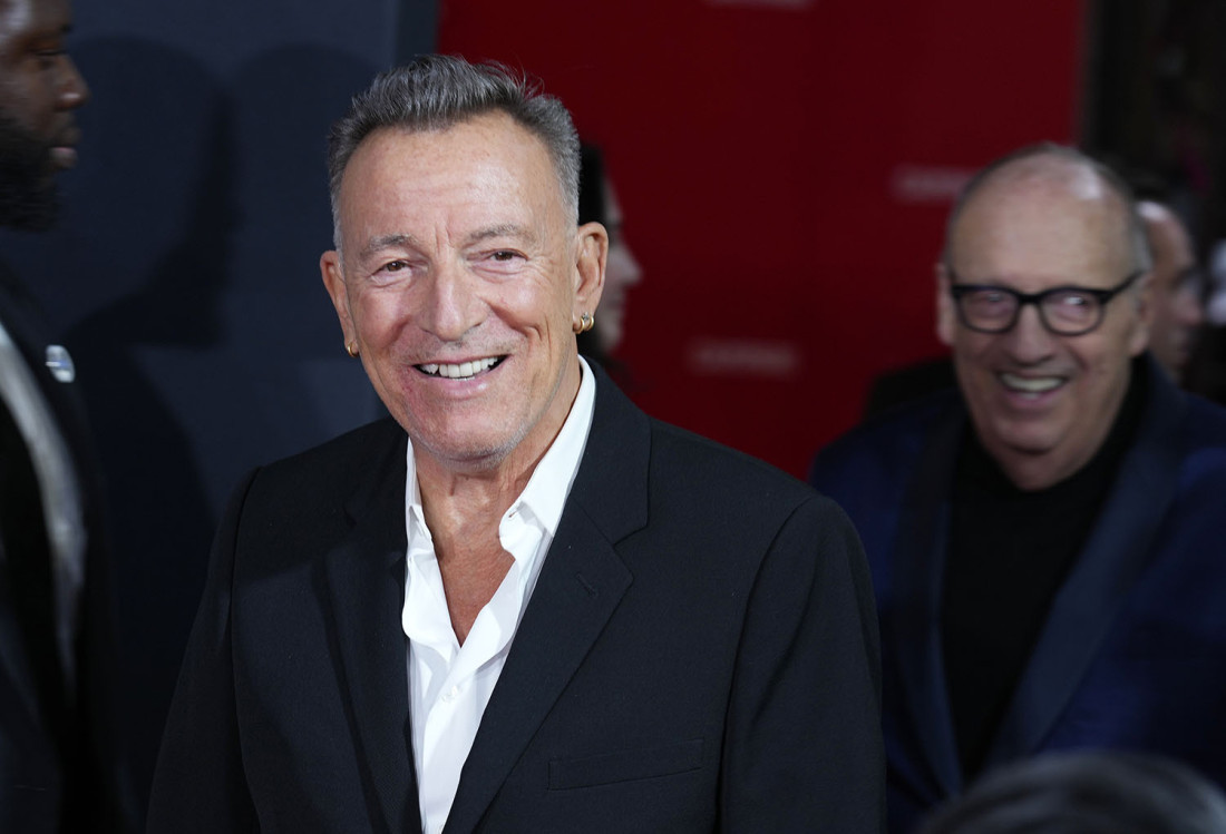 Prva javna reakcija Brusa Springstina na biografski film o njemu: Poseban komentar za imitaciju njegovog glasa (FOTO)