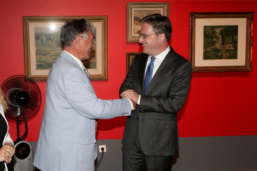 "Sa velikom čašću ćemo čuvati sve što je ostalo iza Dejana Medakovića": Impresivna izložba u Muzeju grada Beograda (FOTO)