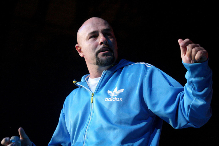 "Ne verujem da ga više neću videti!" Gruova majka neutešna na dan njegove godišnjice smrti