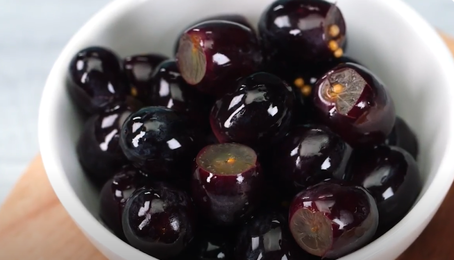 Da li ste ikada probali turšiju od grožđa? E pa sad je pravo vreme za to - sezona mu je, a priprema nikad lakša