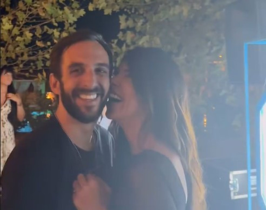 Kaju Ostojić u hotelskoj sobi dočekalo iznenađenje od muža: "Taj dan nam je bila godišnjica braka" (VIDEO)