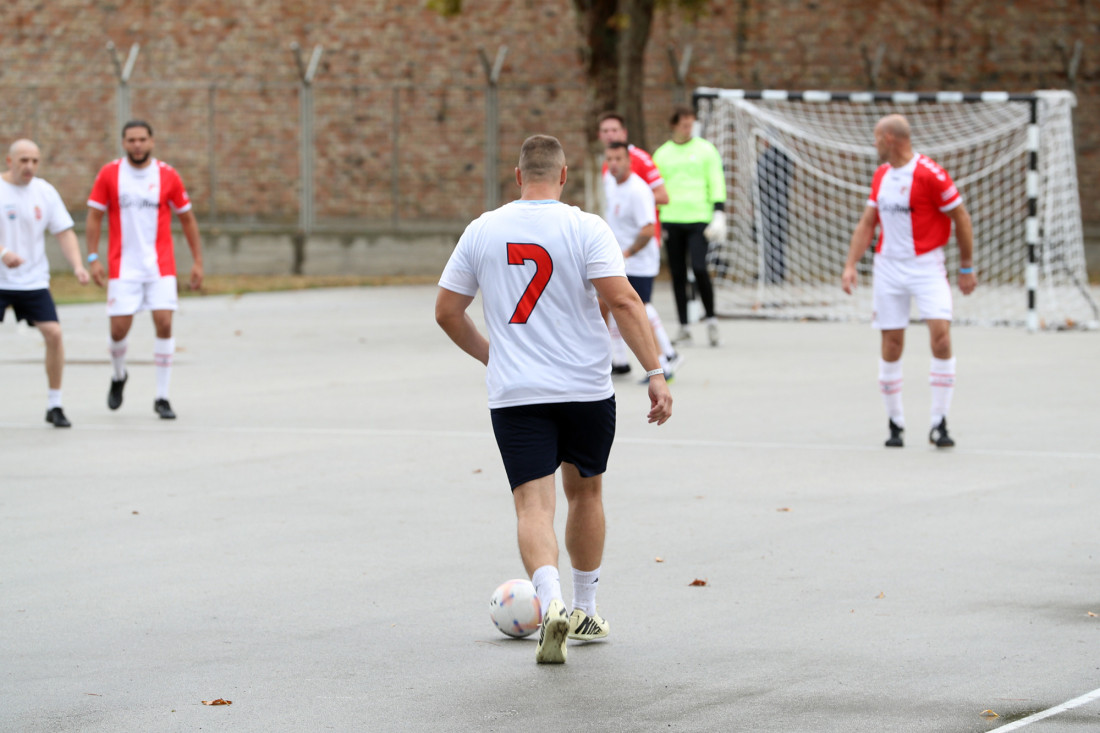 Fudbal iza rešetaka! Naši osuđenici "razbili" strance u KPZ Sremska Mitrovica: Na dan smo zaboravili da smo u zatvoru!  (FOTO/VIDEO)