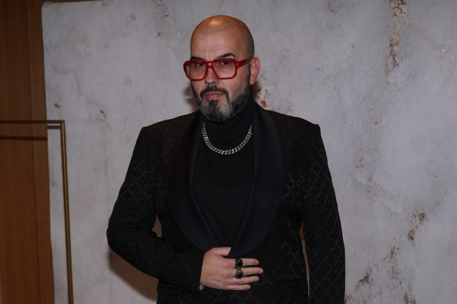 Dejan Milićević u moćnoj bundi održao ozbiljan čas: Evo pod kojim uslovom i drugi mogu da je nose! (FOTO)