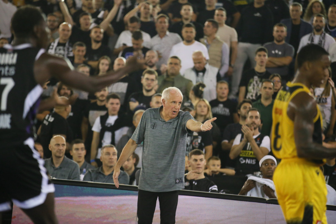 Obradović Željko! Sve može da nestane, da propadne, samo nikad neće ljubav Grobara i Žoca! (VIDEO)