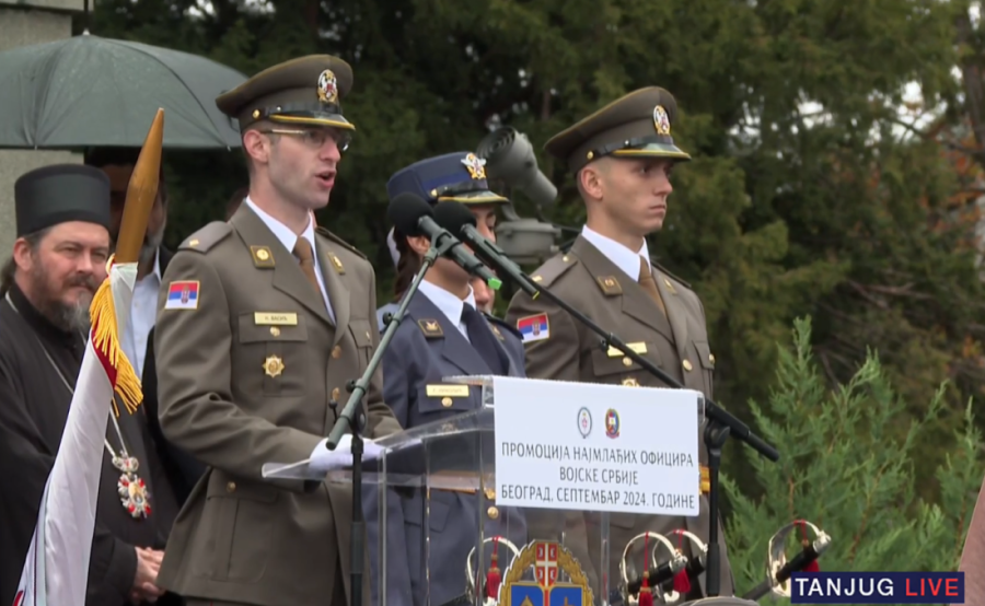 Promocija najmlađih oficira Vojske Srbije! Vučić poručio - vi ste naša snaga i bedem! (FOTO/VIDEO)