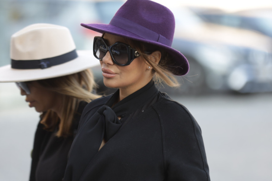 Ana Nikolić razbila Raletu i televizor, kompozitor poručuje: Samo neka roka, uzeo sam veći!