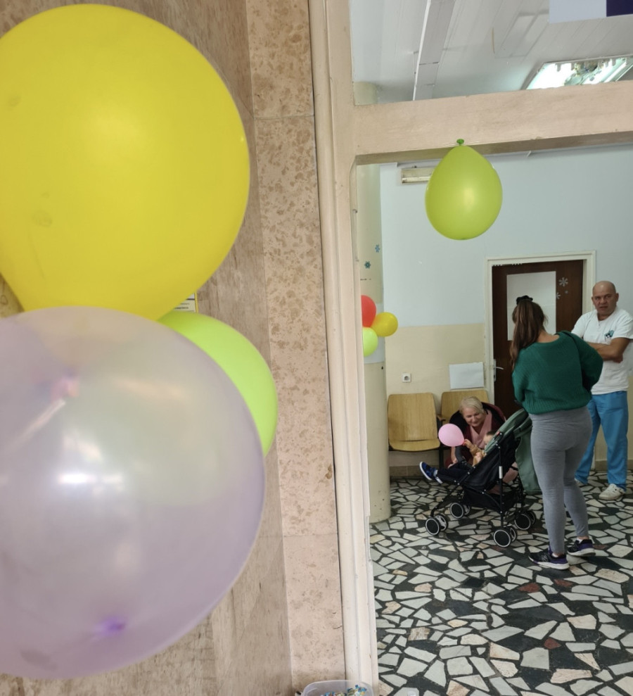 Šareni baloni i bombone za svakog mališana: Preventivni pregledi dece u Kragujevcu protekli u prijatnoj atmosferi (FOTO)