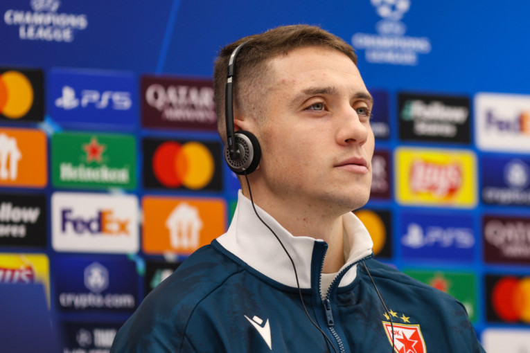 Portugalci rešetali Duartea pitanjima, napadač ih utišao: Bitna je samo Zvezda!