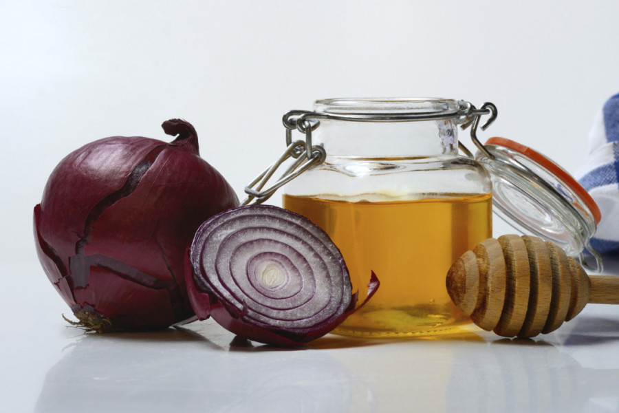 Napravite domaći kiseli luk: Jednostavan, brz i preukusni dodatak slanim jelima