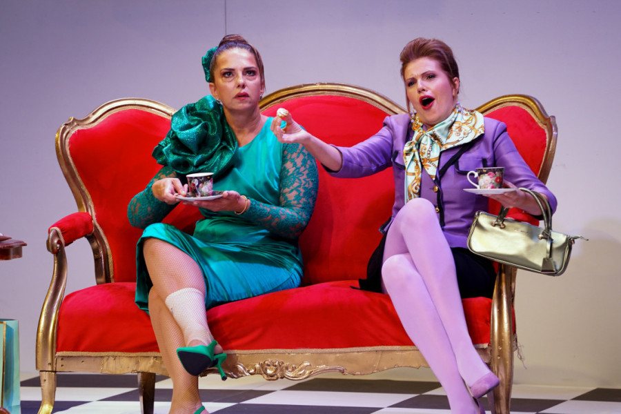 Nataša Ninković maestralna kao Fema: Nova "Pokondirena tikva" je jesenji hit Narodnog pozorišta (FOTO/VIDEO)