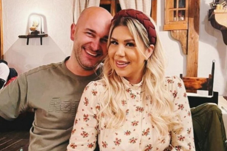 Krstinja Todorović se porodila, a ovo je čovek sa kojim je dobila dete: Dugo ga je krila od javnosti! (FOTO)