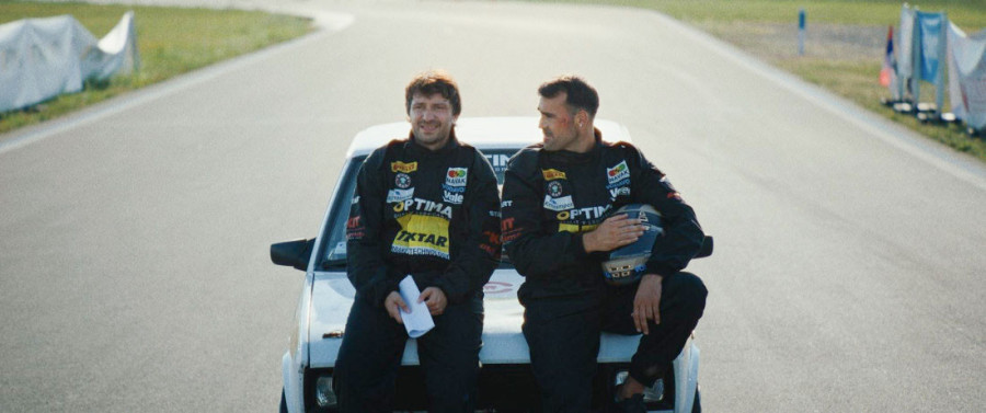 Matea Milosavljević dočekala decu bez roditeljskog staranja na projekciji filma "Prva klasa - pun gas": Puno mi je srce što vas vidim (FOTO)