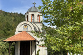 Tražili blago, a pronašli mošti velike svetiteljke: Neverovatna priča o Svetoj Sari i njenoj zadužbini kod Kragujevca (FOTO)