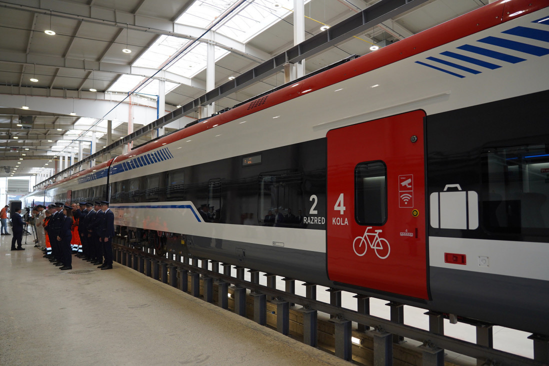 Mesarović o sramnom činu u Čačku: Frustracije blokadera opet kulminiraju