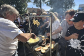 Otvoren Sajam pirotskog sira i kačkavalja: Predstaviće će se više od 20 proizvođača - ovaj naš proizvod parira italijanskom (FOTO/VIDEO)